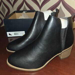 Dr. Scholls Black ankle boots, womens 7m